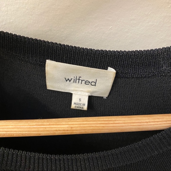 Aritzia Wilfred Palmier Sweater (Thinner Material) - Picture 3 of 4